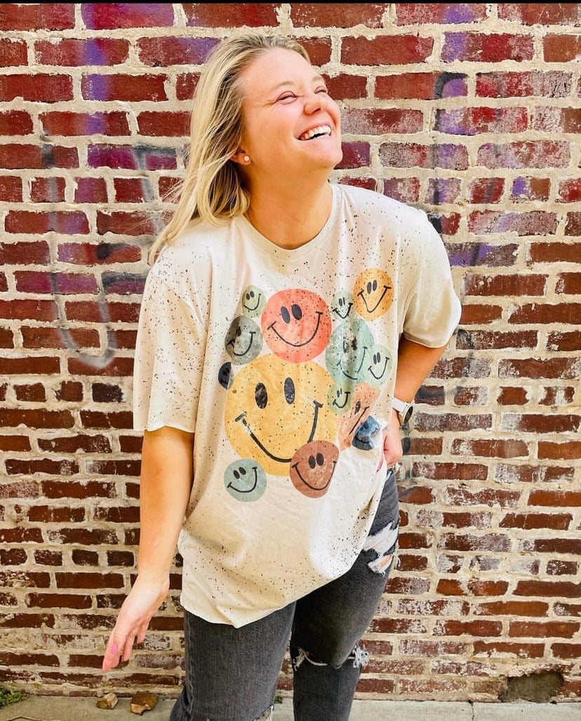 Multi-Smiley Oversized Tee