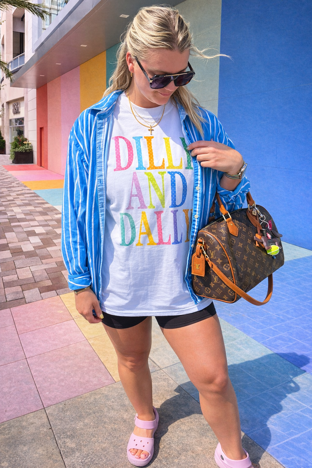 Dilly Dally Dottie White